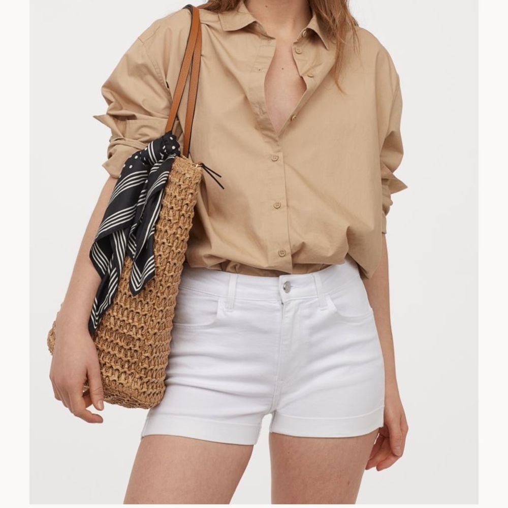 5/$20 ⭐️ White Jean Shorts
